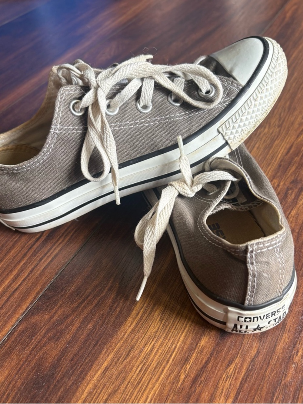 Converse All Star Low Top Gray Chuck Taylor  Mens 4 -Womens 6 Canvas 1J794